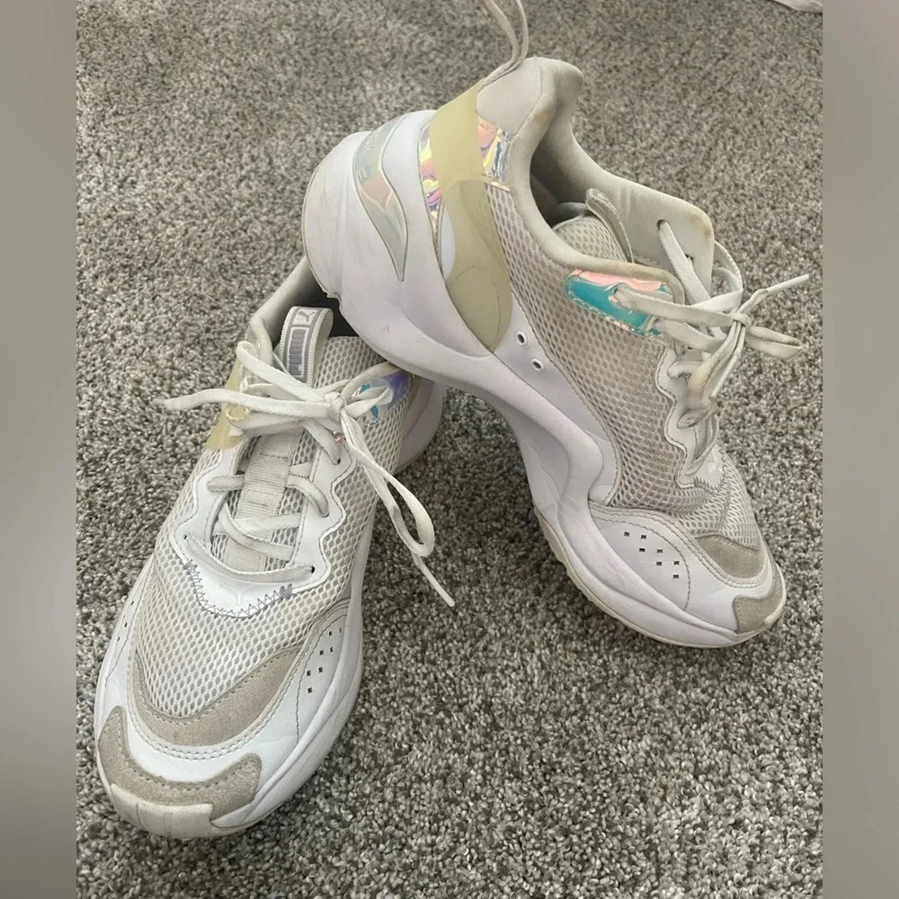 Puma Sneaker Shoe Rise Glow White Reflective Iridescent Women’s Size 8 Retro
